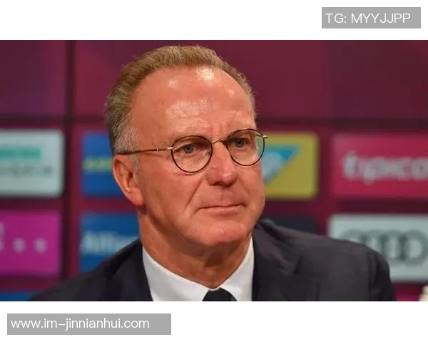 卡拉格怒批鲁梅尼格对沃尔特马德的不尊重行为令人震惊支持强烈反击